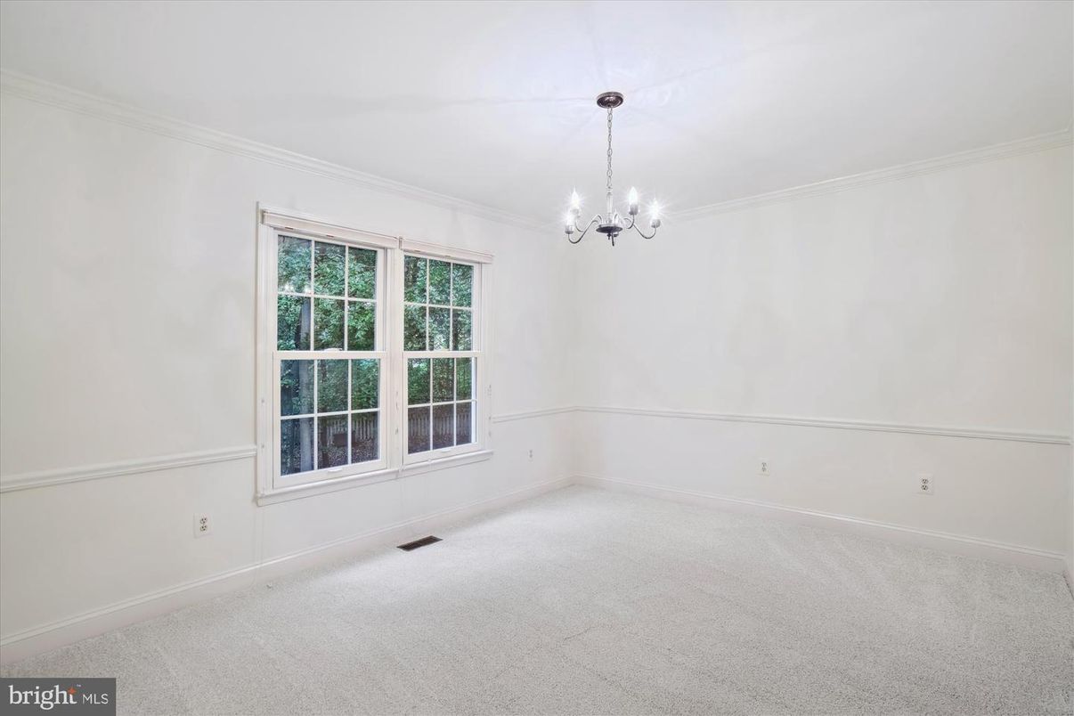 Chandelier, Empty room, Interior