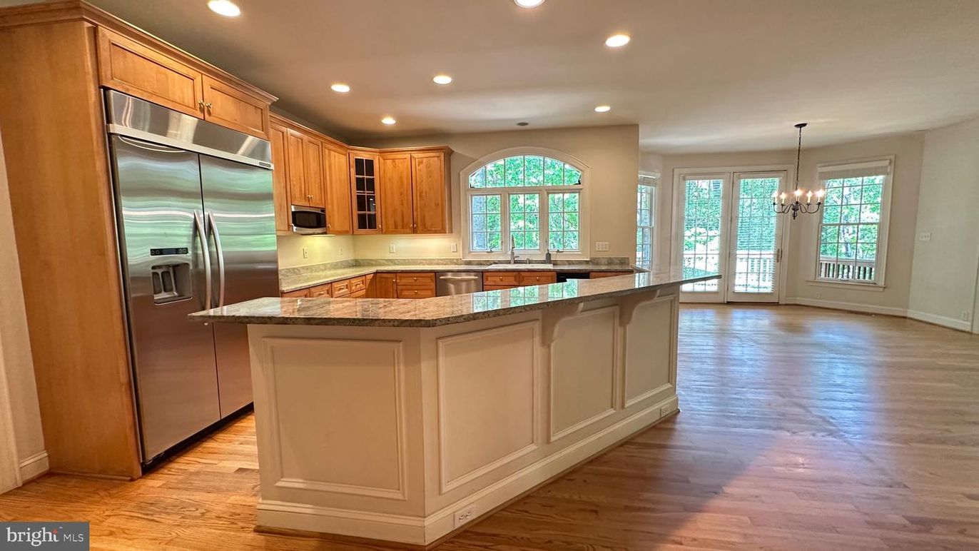Chandelier, Interior, Kitchen, Recessed Lighting, Stainless Steel Appliances, Wood Texture Flooring
