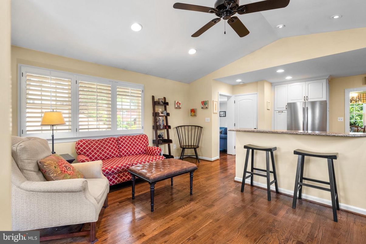 Interior, Kitchen, Living room, Recessed Lighting, Stainless Steel Appliances, Wood Texture Flooring