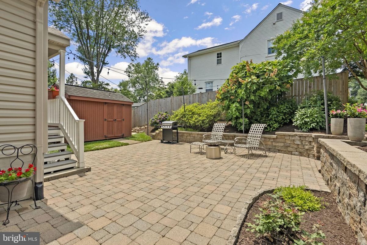 Exterior, Hot Tub