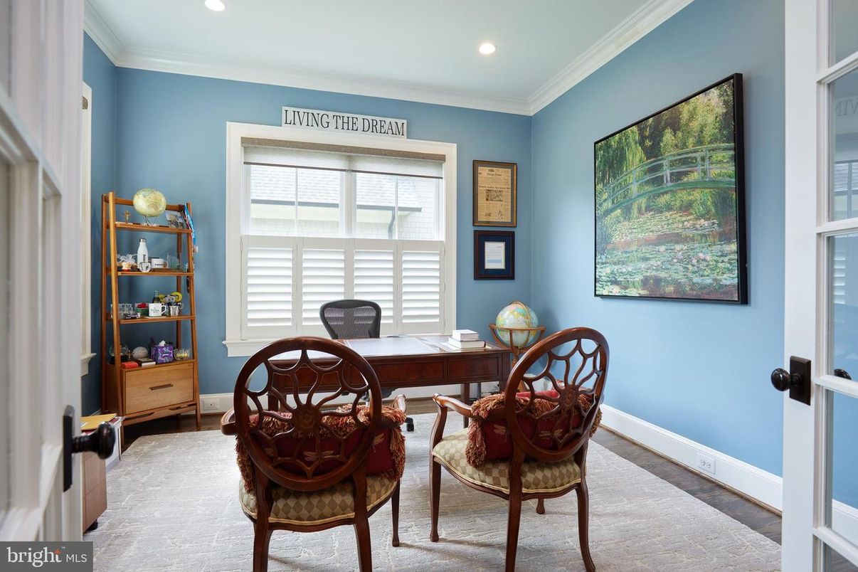 Home Office, Interior, Recessed Lighting, Wood Texture Flooring