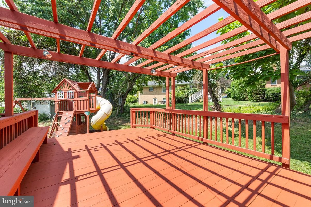 Backyard, Exterior, Playground