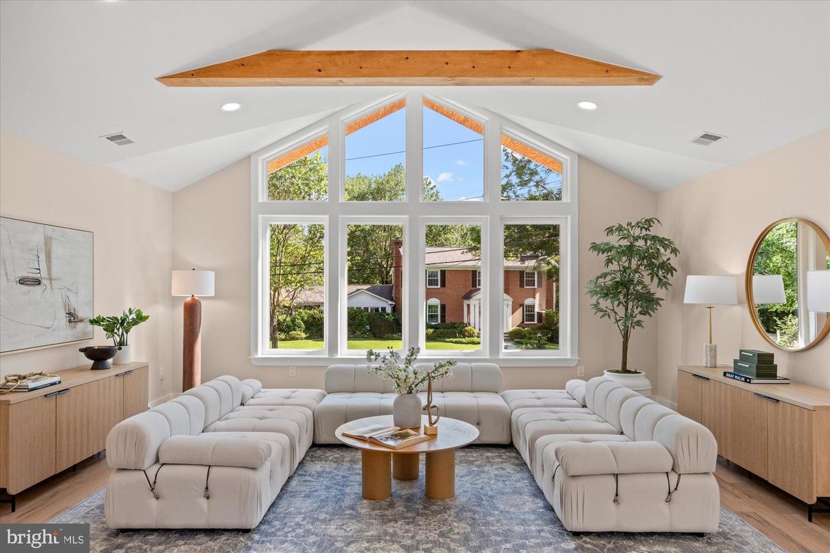 Interior, Living room, Recessed Lighting, Wooden Beams, Wood Texture Flooring