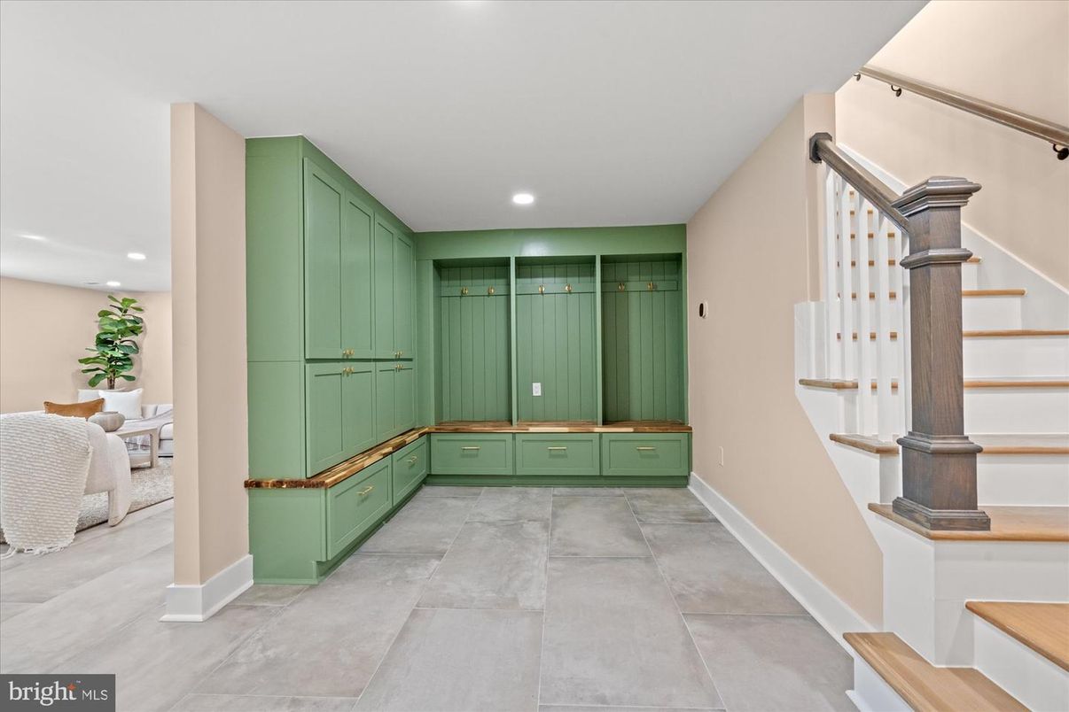 Interior, Recessed Lighting