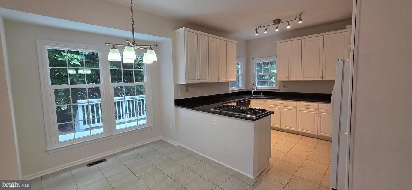 Interior, Kitchen, Pendant Lights