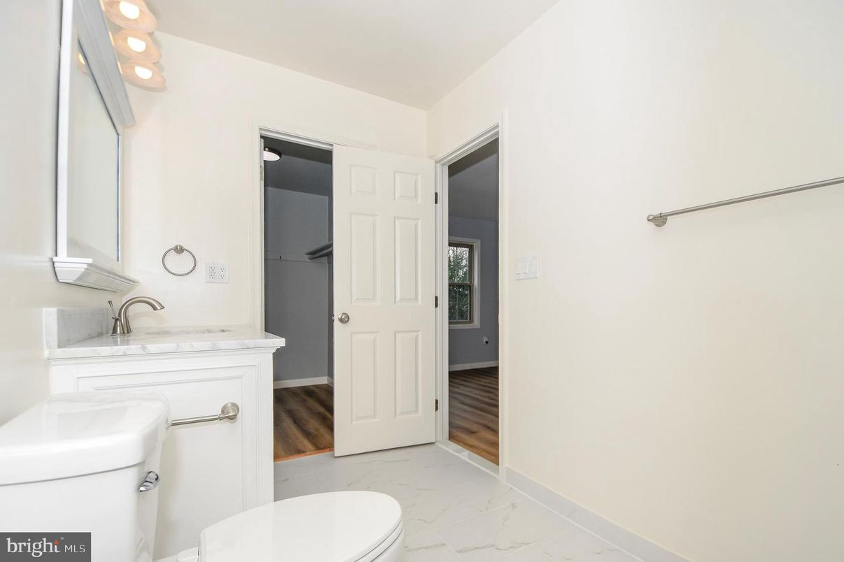 Bathroom, Interior, Marble, Wood Texture Flooring