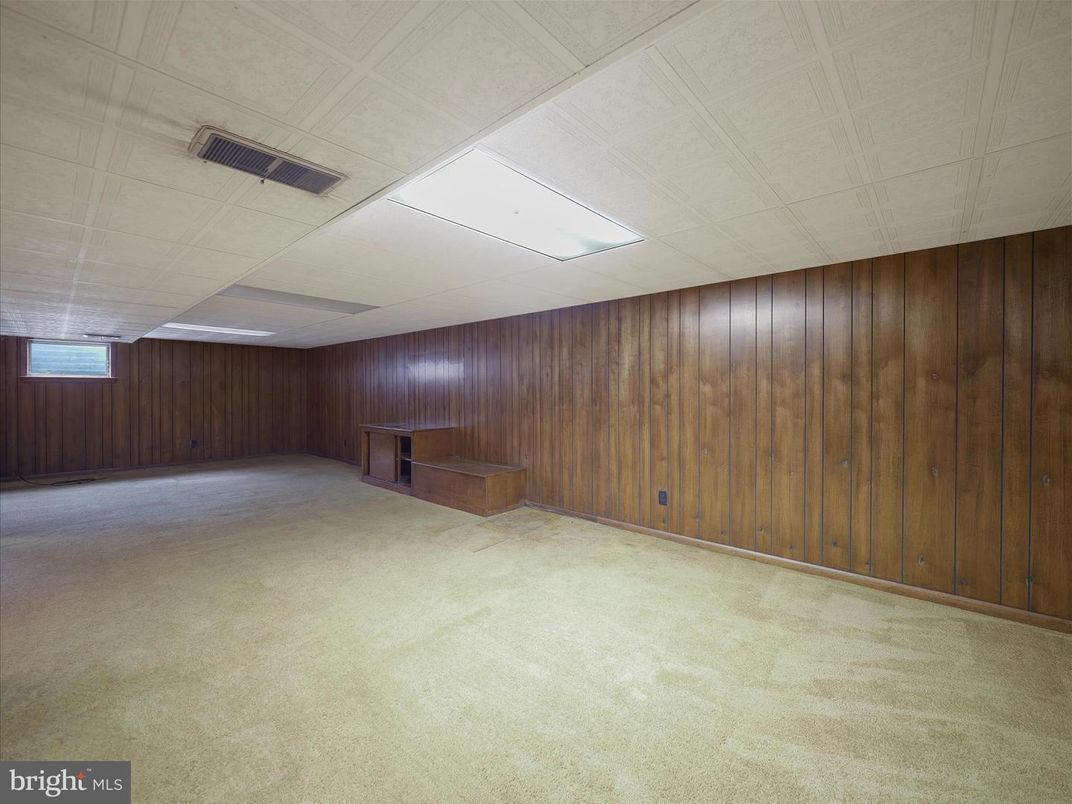 Empty room, Interior, Wooden Walls