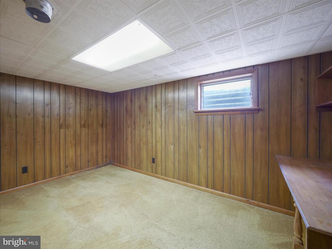 Empty room, Interior, Wooden Walls