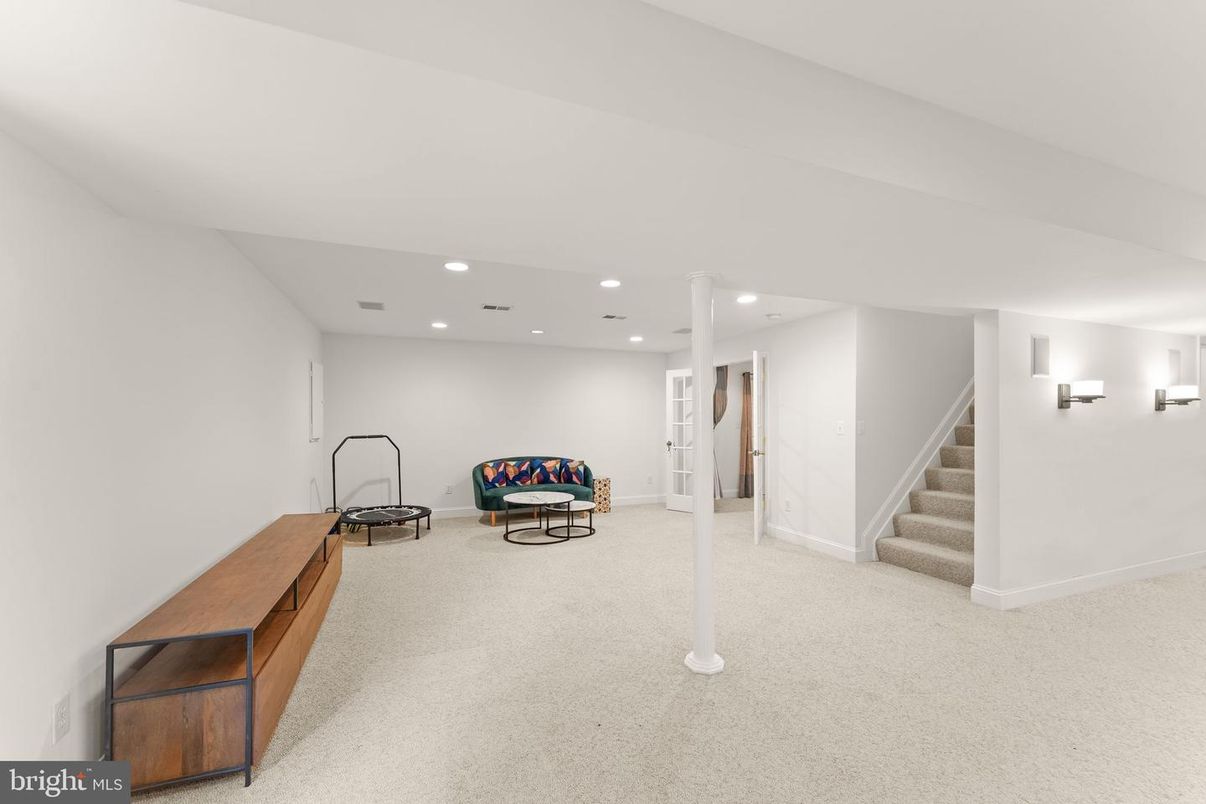 Interior, Recessed Lighting