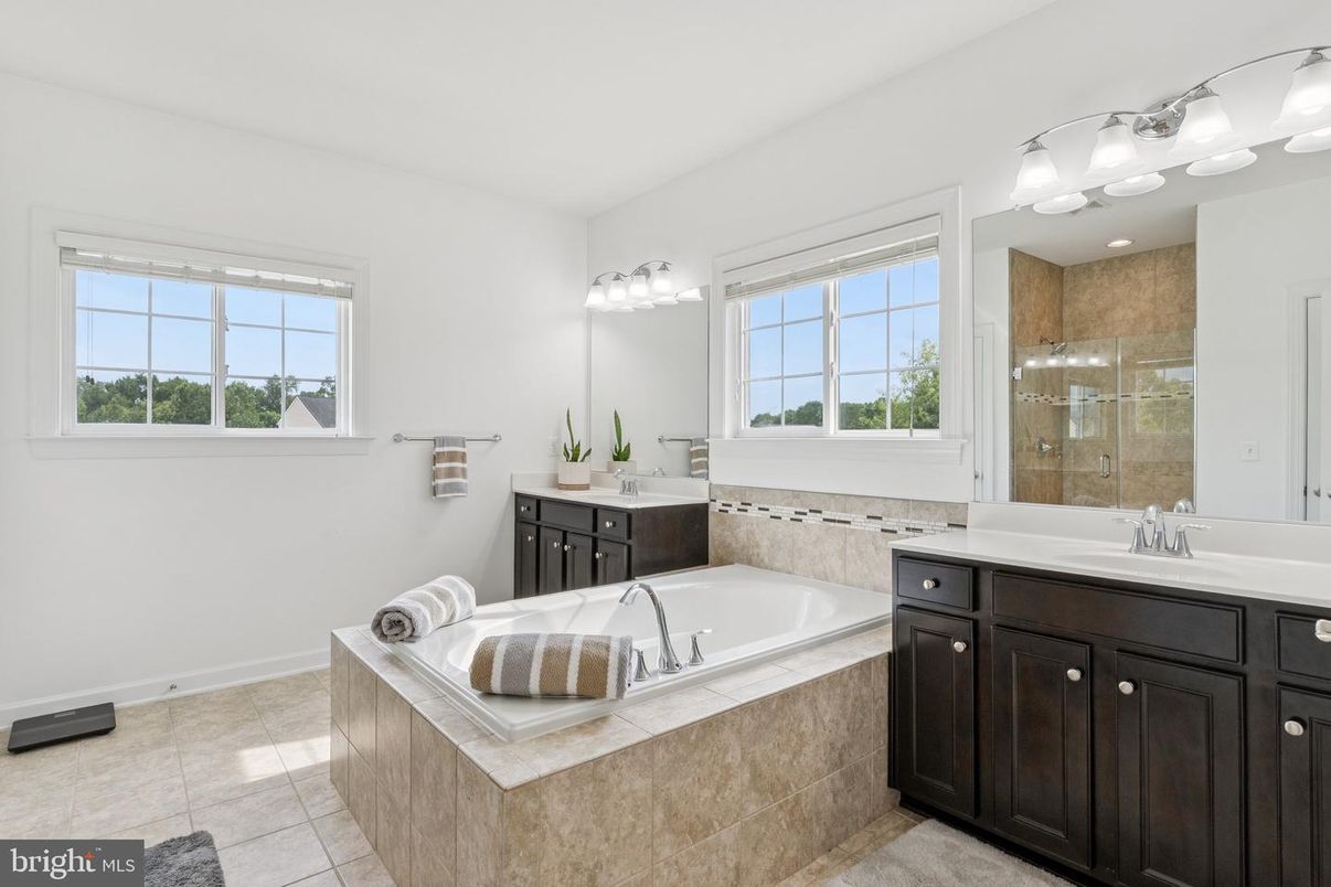 Bathroom, Dual Sink Vanities, Glass Shower, Interior