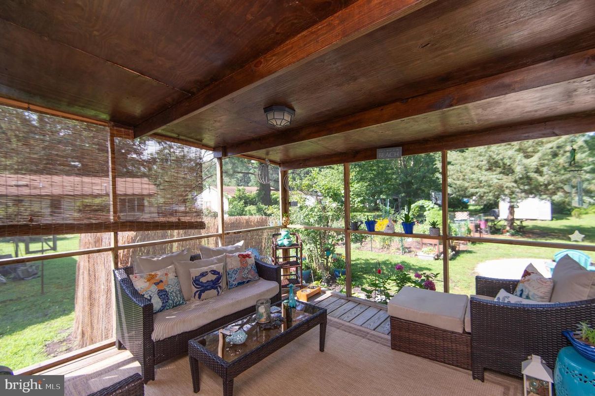 Interior, Living room, Sun Room, Wooden Ceilings