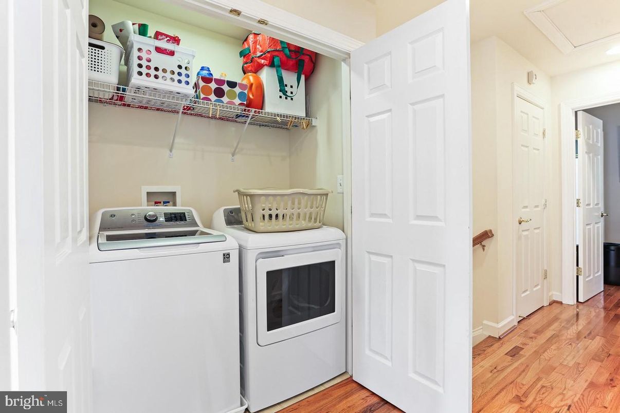 Interior, Recessed Lighting, Utility Closets, Washer, Wood Texture Flooring