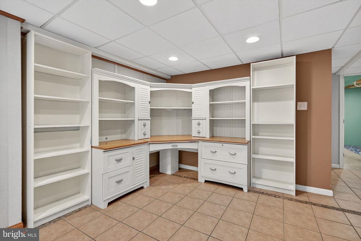 Home Office, Interior, Recessed Lighting
