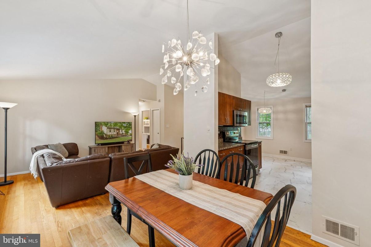 Chandelier, Dining room, Interior, Living room, Marble, Pendant Lights, Wood Texture Flooring