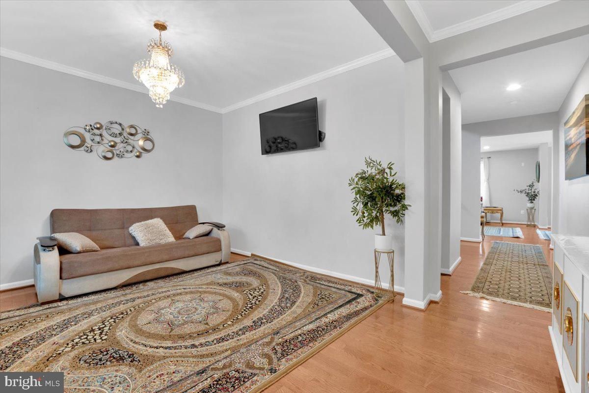 Chandelier, Interior, Recessed Lighting, Wood Texture Flooring