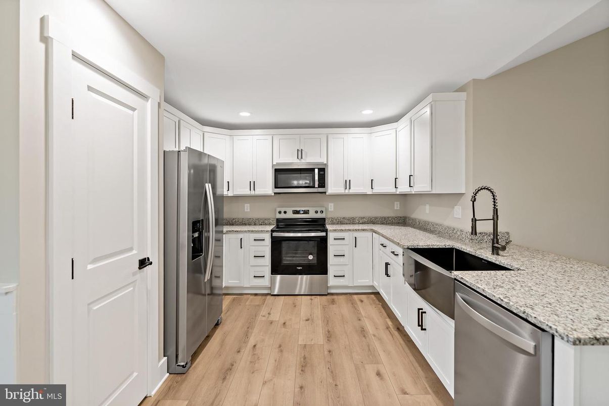 Interior, Kitchen, Recessed Lighting, Stainless Steel Appliances, Wood Texture Flooring