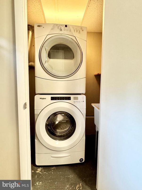 Interior, Utility Closets, Washer