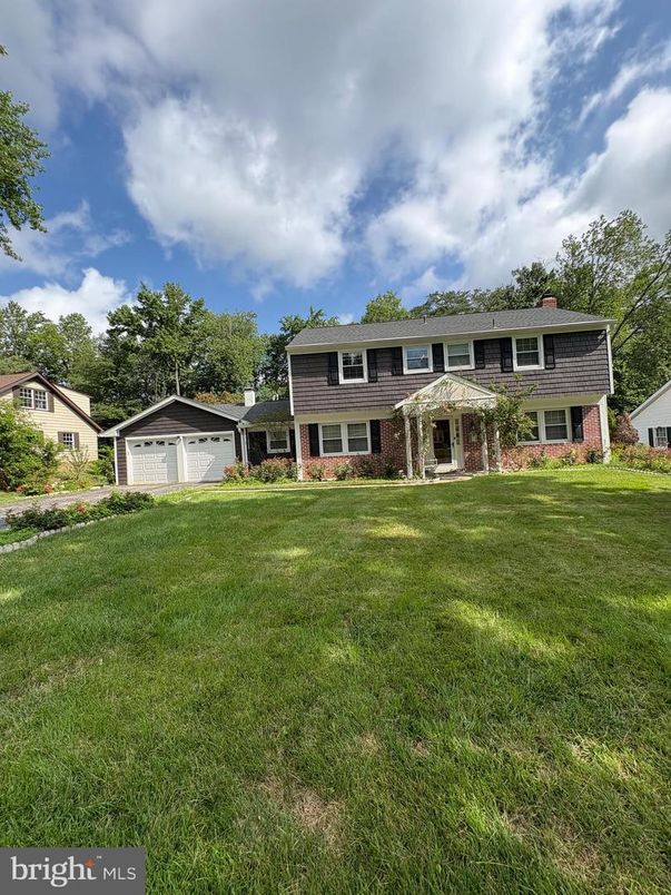 Attached, Backyard, Exterior, Facade, Raised Ranch