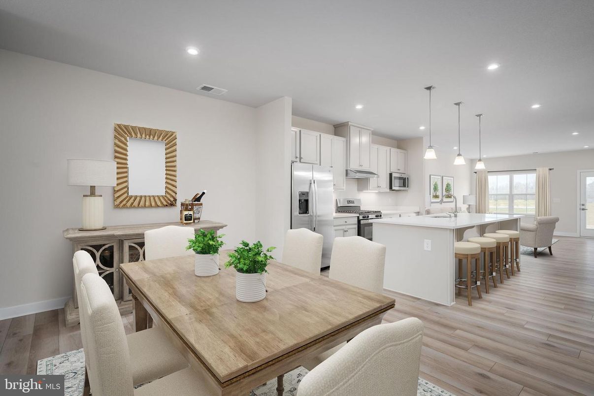 Dining room, Interior, Kitchen, Pendant Lights, Recessed Lighting, Stainless Steel Appliances, Wood Texture Flooring