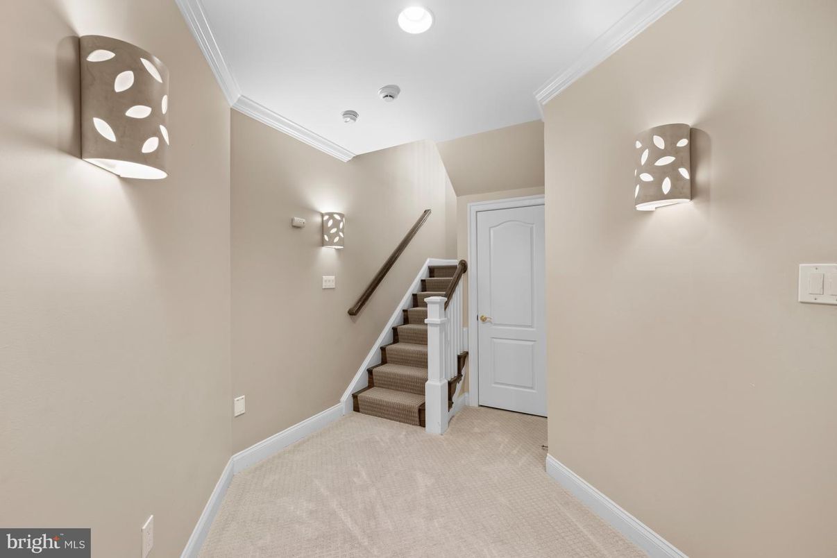 Interior, Recessed Lighting
