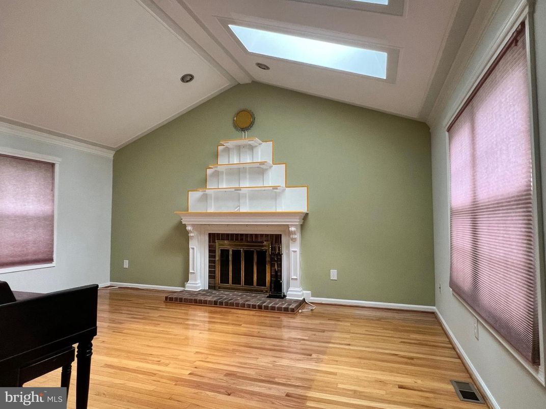 Fireplace, Interior, Piano, Wood Texture Flooring
