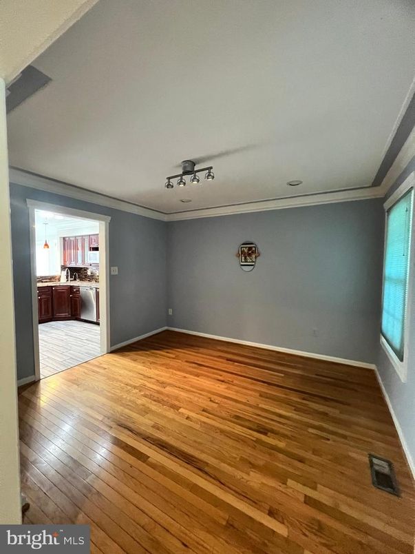 Empty room, Interior, Kitchen, Wood Texture Flooring