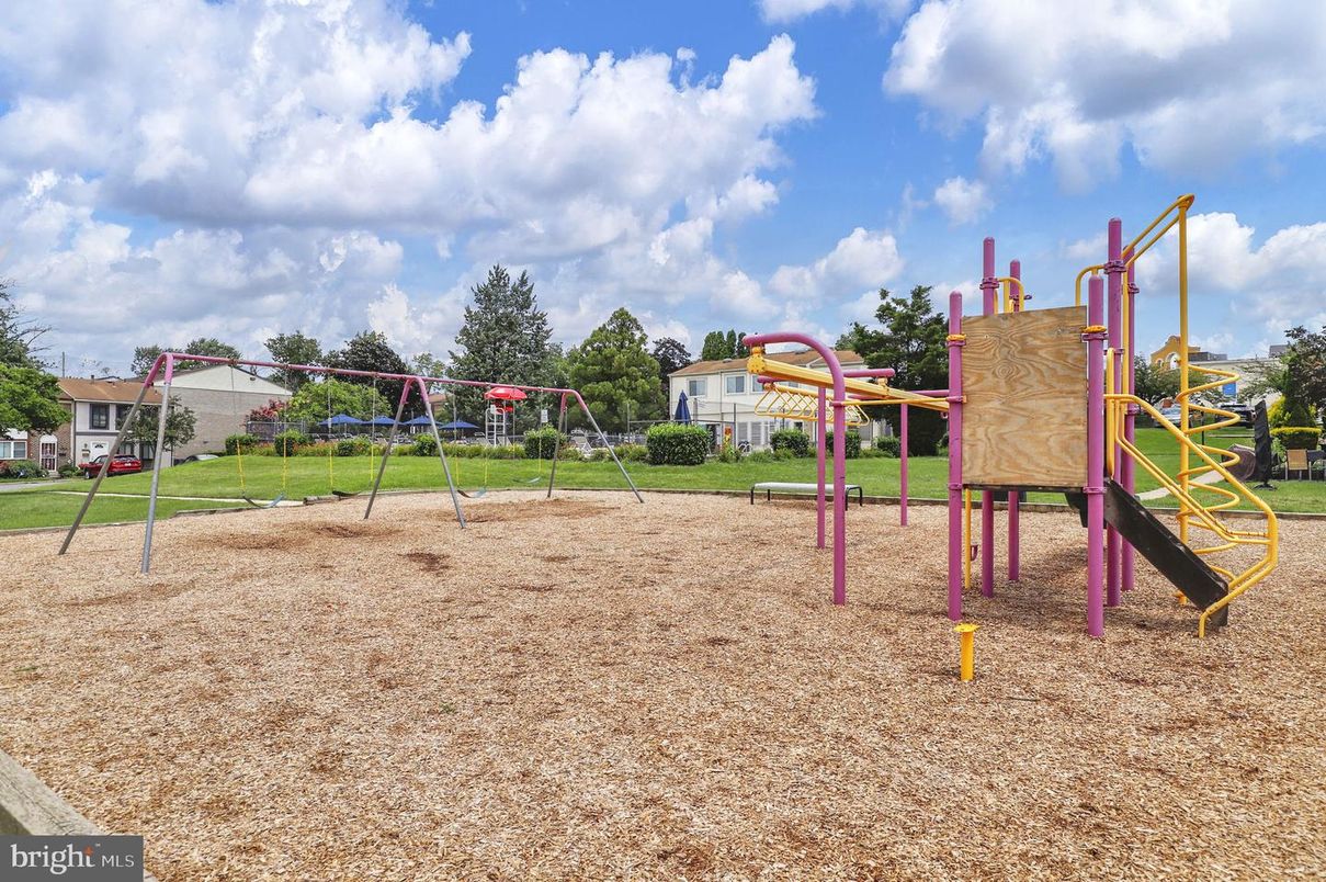 Backyard, Exterior, Playground