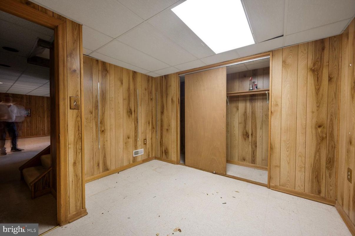 Empty room, Interior, Wooden Walls