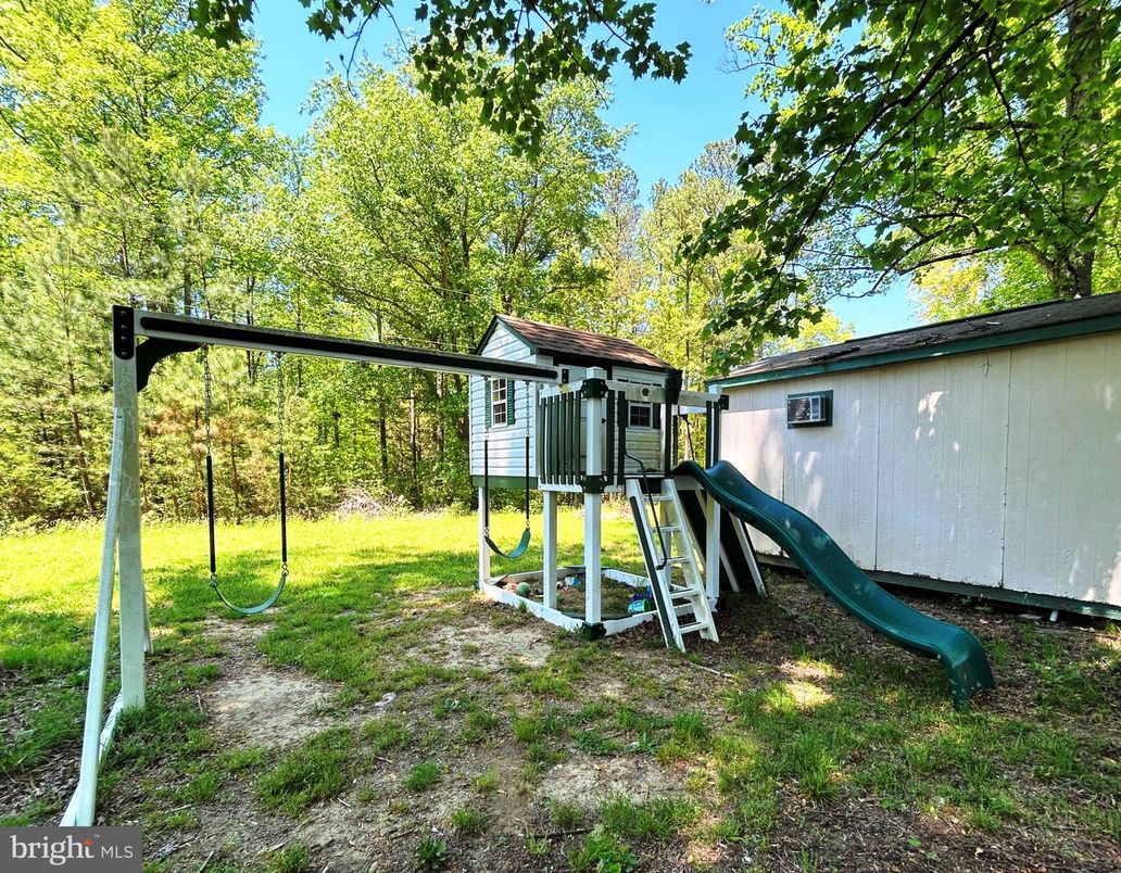 Backyard, Exterior, Playground