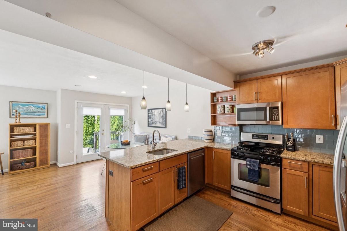 Interior, Kitchen, Pendant Lights, Recessed Lighting, Wood Texture Flooring