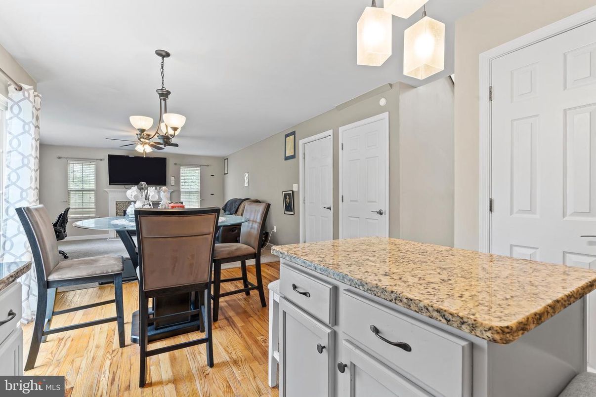 Dining room, Interior, Wood Texture Flooring