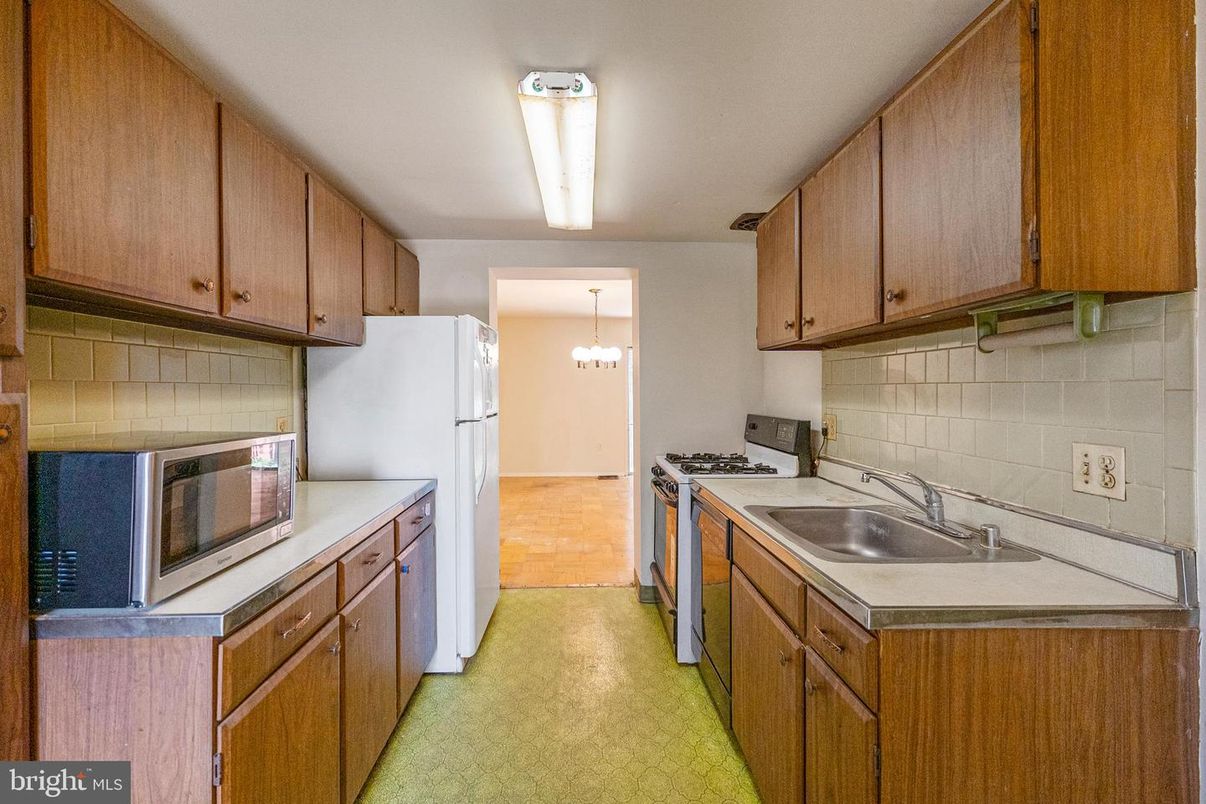 Chandelier, Interior, Kitchen, Pendant Lights