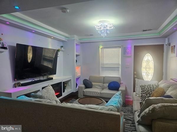 Chandelier, Interior, Living room, Recessed Lighting