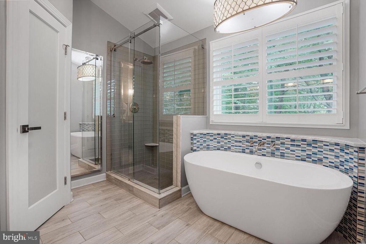 Bathroom, Free Standing Baths, Glass Shower, Interior, Wood Texture Flooring