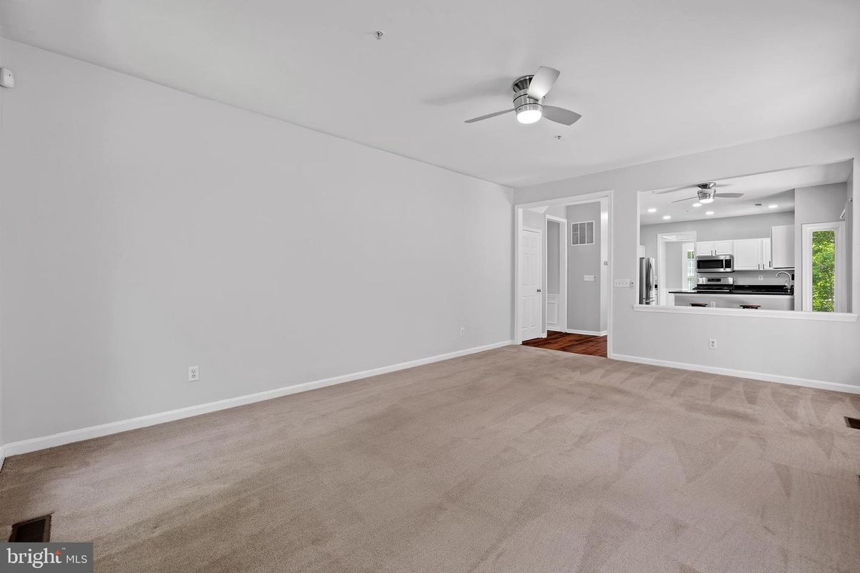 Empty room, Interior, Kitchen, Recessed Lighting, Stainless Steel Appliances