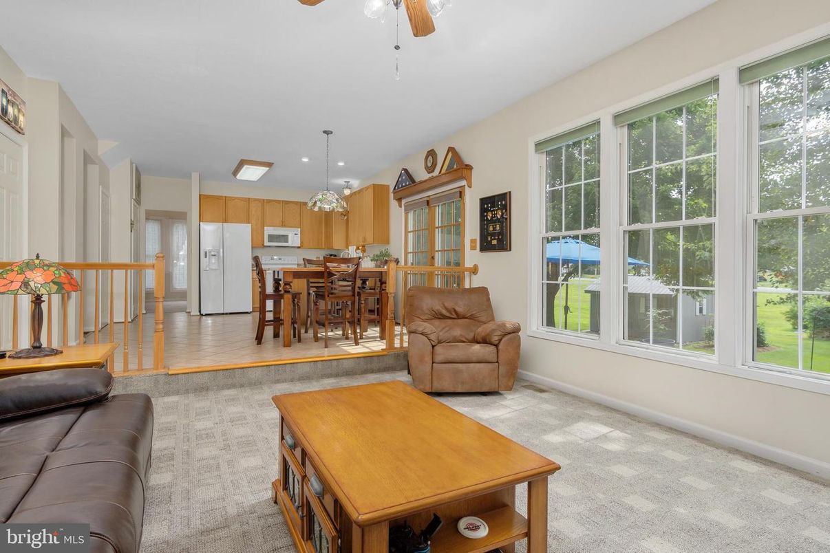 Dining room, Interior, Kitchen, Pendant Lights, Recessed Lighting
