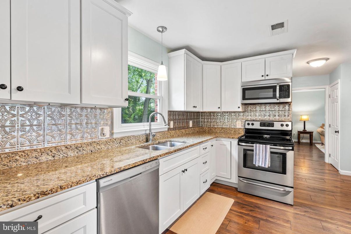 Interior, Kitchen, Pendant Lights, Stainless Steel Appliances, Wood Texture Flooring