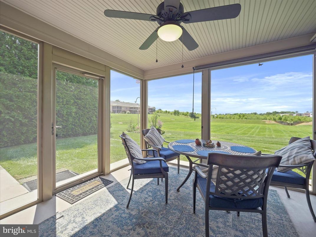 Dining room, Interior, Sun Room