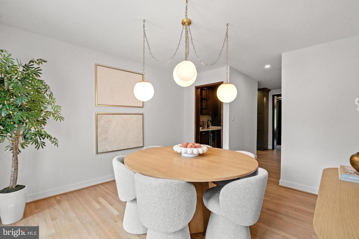 Dining room, Interior, Pendant Lights, Recessed Lighting, Wood Texture Flooring