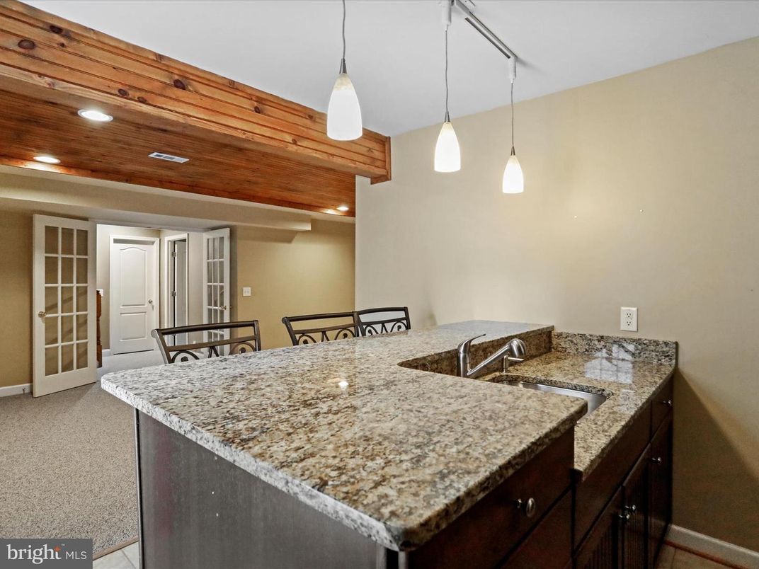Dining room, Interior, Pendant Lights, Recessed Lighting, Wooden Ceilings