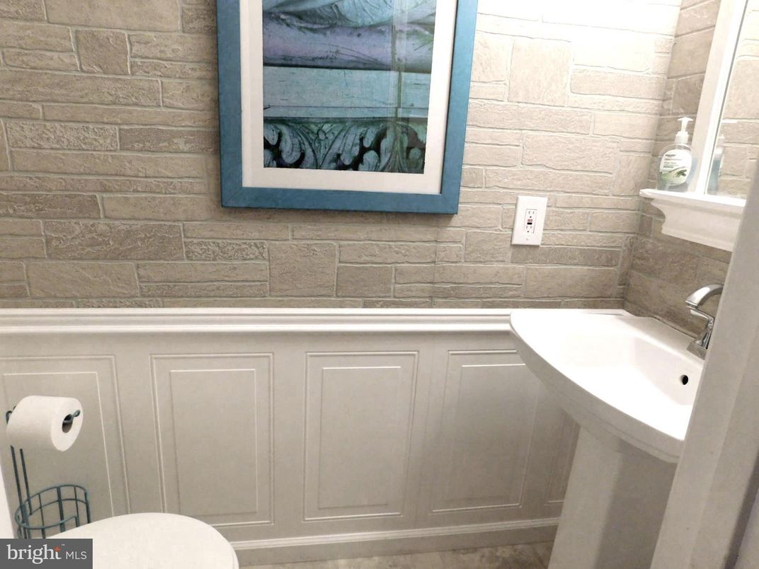 Bathroom, Interior, Stone Walls
