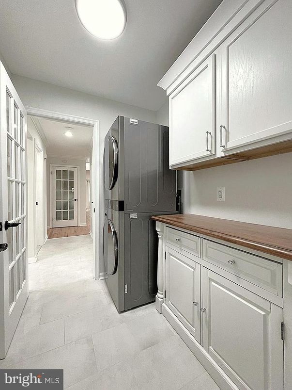 Interior, Recessed Lighting, Washer