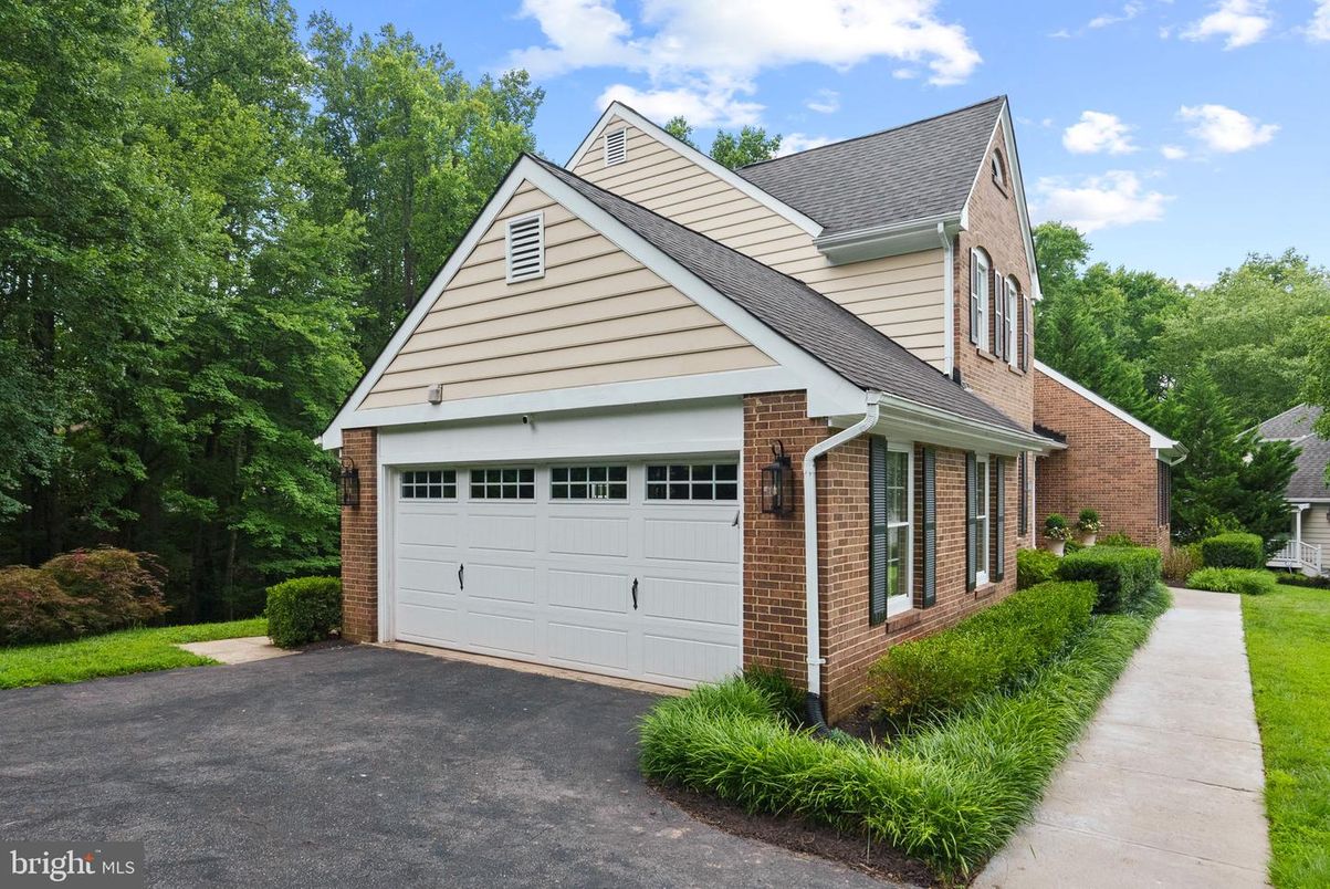 Attached, Exterior, Facade, Brick Facade, Brick Traditional