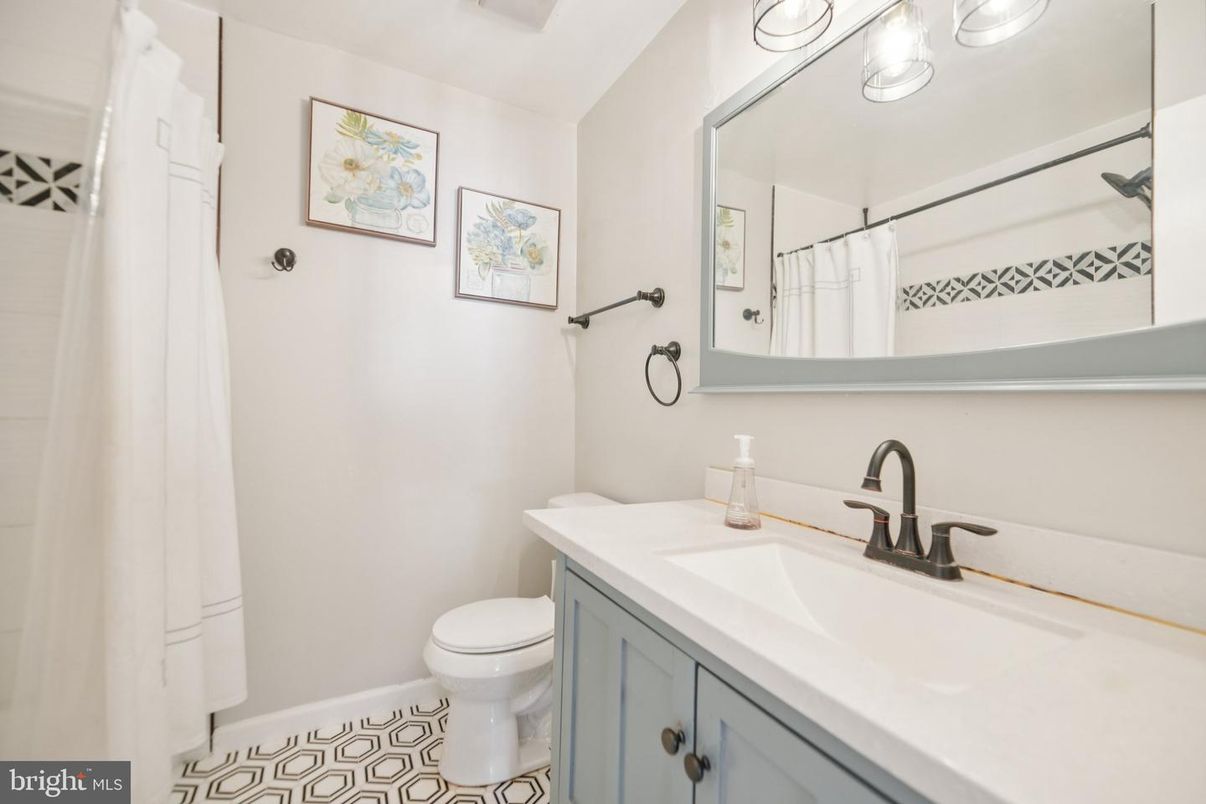 Bathroom, Interior