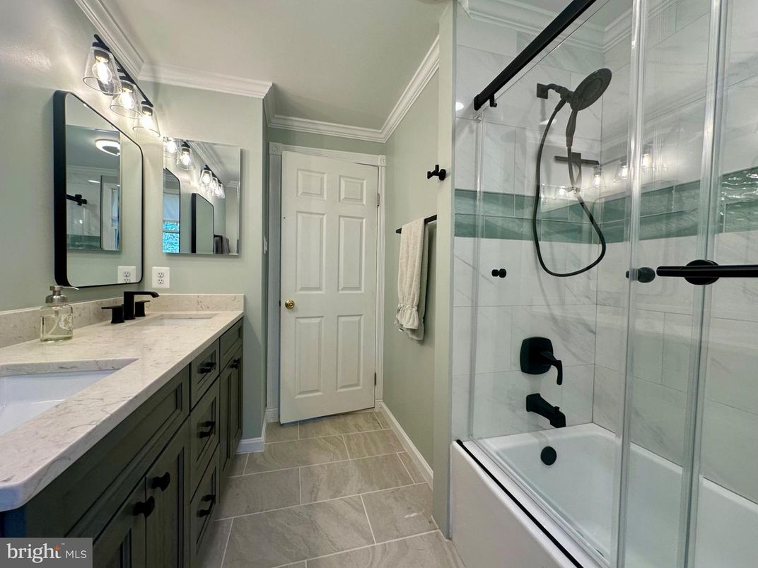 Bathroom, Dual Sink Vanities, Glass Shower, Interior