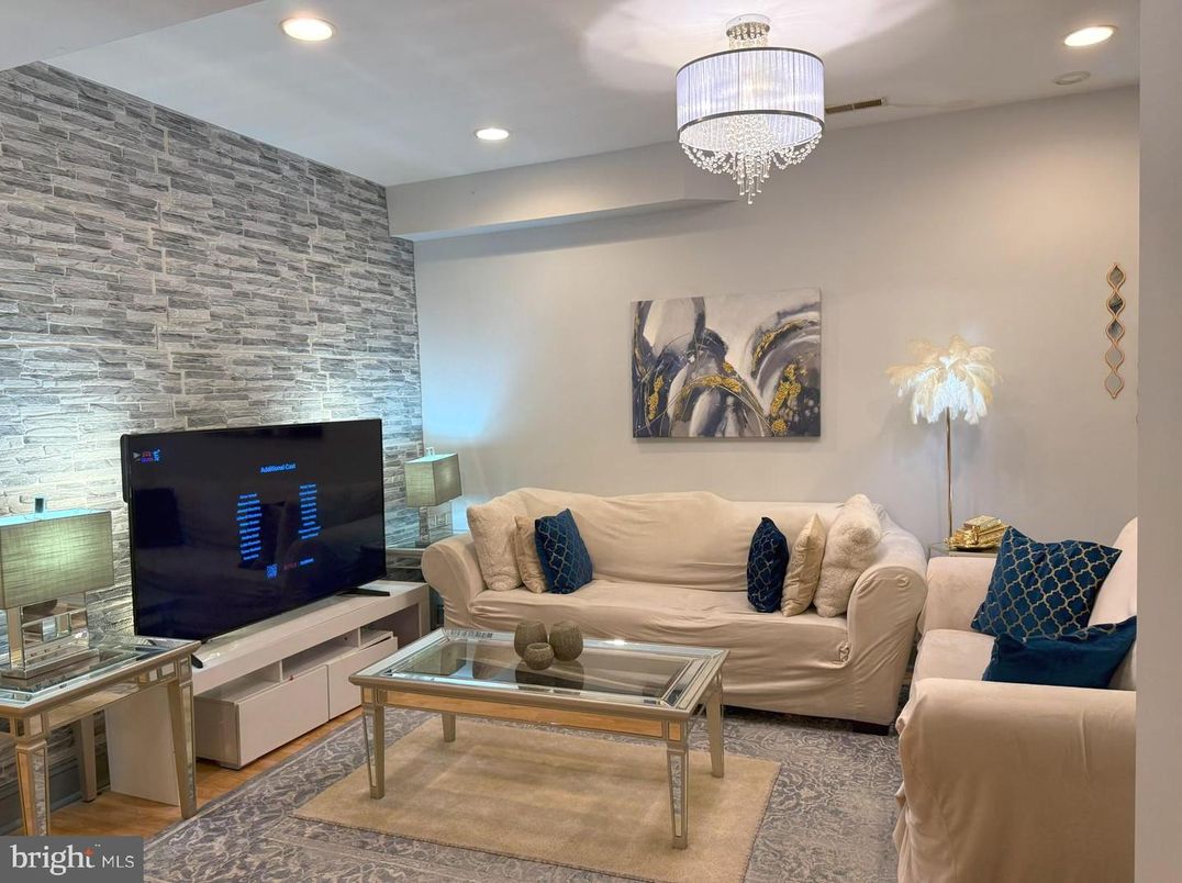 Chandelier, Interior, Living room, Recessed Lighting