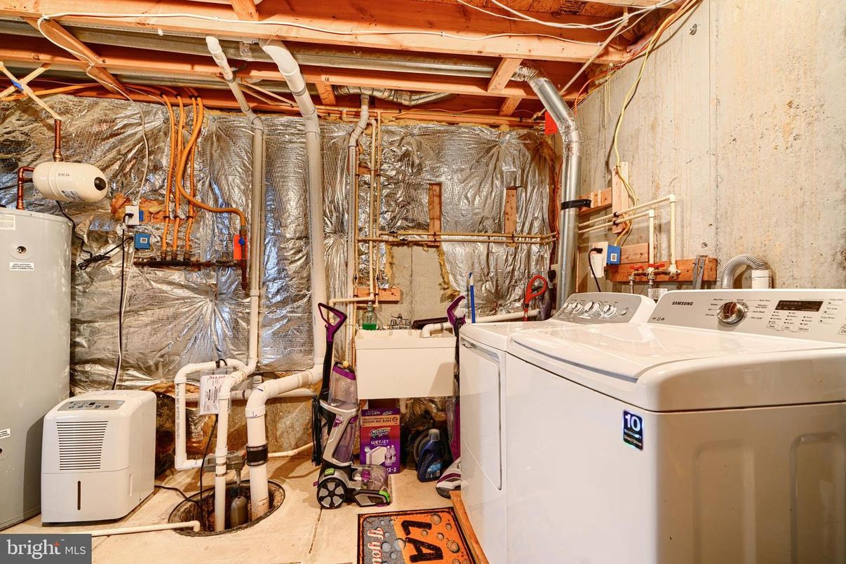 Interior, Washer