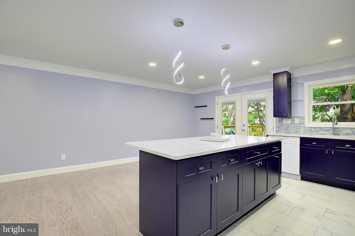 Interior, Kitchen, Marble, Pendant Lights, Recessed Lighting
