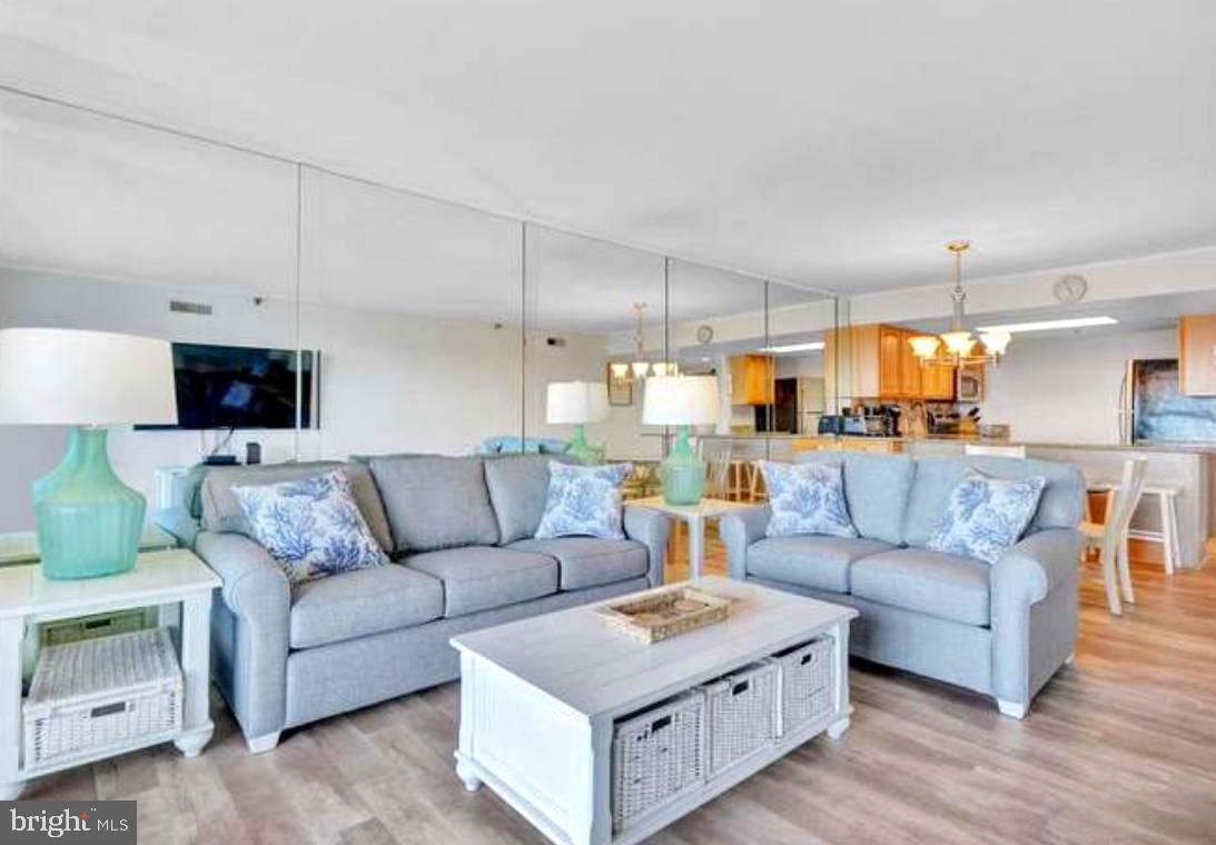 Chandelier, Dining room, Interior, Kitchen, Living room, Pendant Lights, Wood Texture Flooring