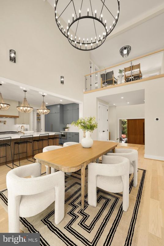 Dining room, Interior, Kitchen, Pendant Lights, Recessed Lighting, Wood Texture Flooring